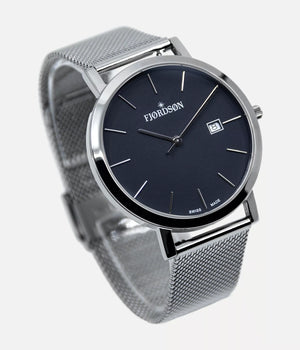 Side shot - Fjordson watch with black dial and silver mesh watch strap - MEN - vegan & approved by PETA - Swiss made