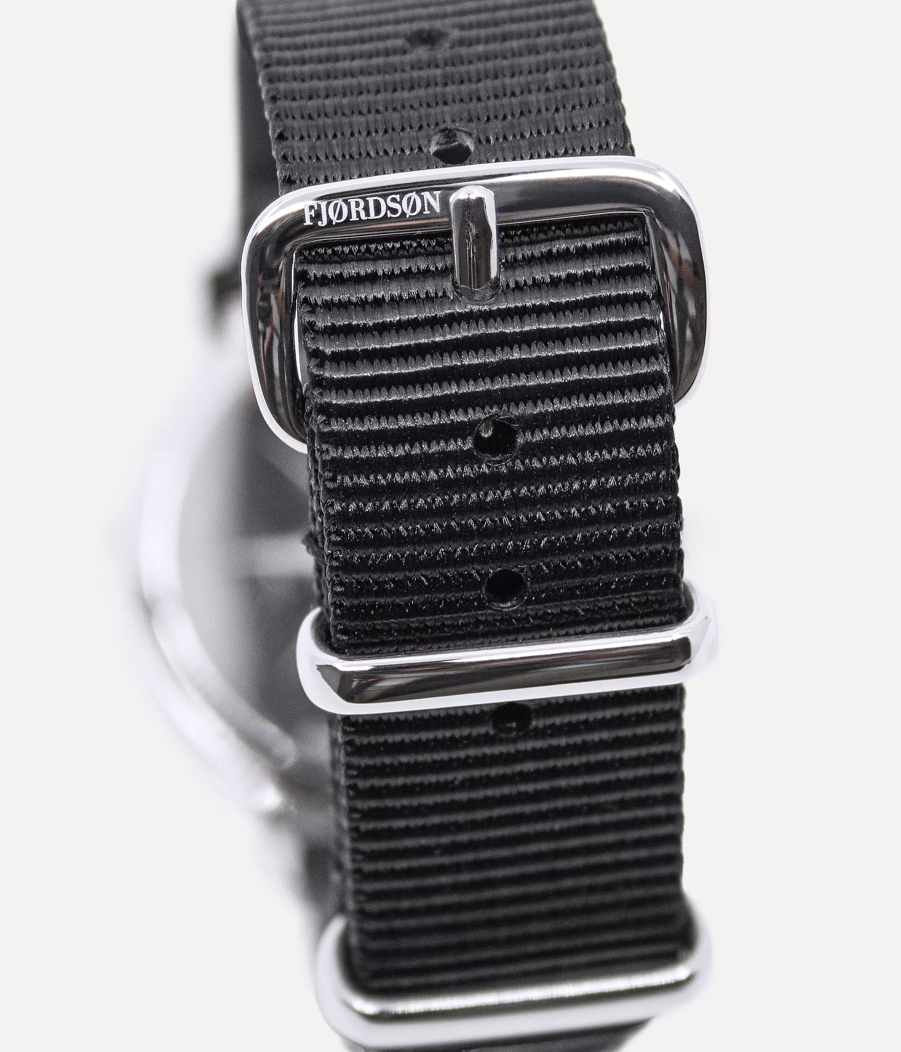 Detail strap lock shot - Fjordson watch with white dial with black Nato nylon watch strap - MEN - vegan & approved by PETA - Swiss made